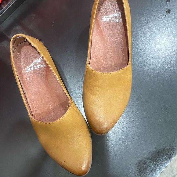 Brand new dansko slip ons , was final sale too big tried to add cushion to heel - Picture 7 of 7